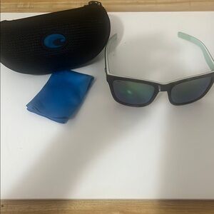 Costa Del Mar Sunglasses with Case